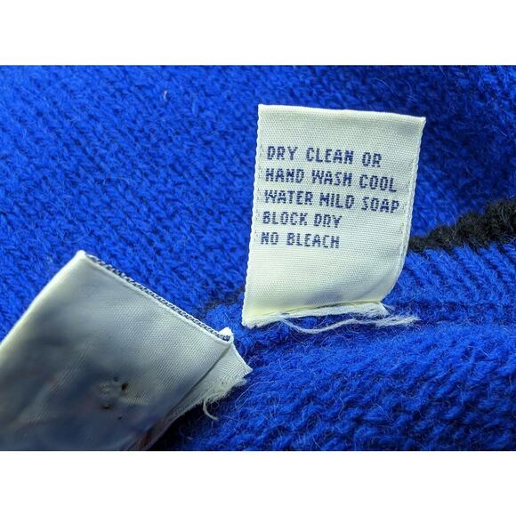 Vintage 80s Sweater Vest Blue Wool Teddy Bears Sleeveless Misses Size M - Picture 9 of 9